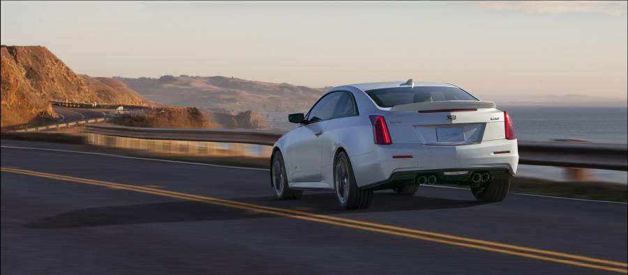  Cadillac ATS-V Coupe 2015 года  (фото 83 из 100)